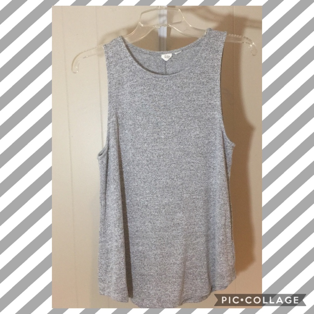 Gap tank top